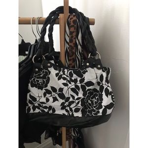 Floral design handbag